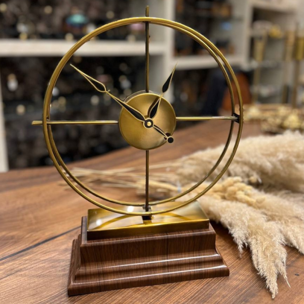 ساعت رومیزی بتیس مدل 3010، ساعت رومیزی لوکس با متریال چوب و فلز، با تنوع رنگ بندی، رنگ آبکاری شده آنتیک
