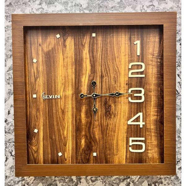  ساعت دیواری چوبی کوین کد 2304 عدد لاتین، ساعت دیواری مربع خلاقانه کرم قهوه ای سایز 70 و موتور آرامگرد و متریال تمام چوب، ساعت دیواری با صفحه خاص و زیبا