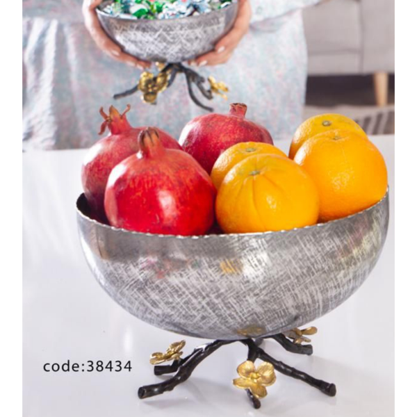 نحوه حک کردن سیاه قلم بر روی ظروف