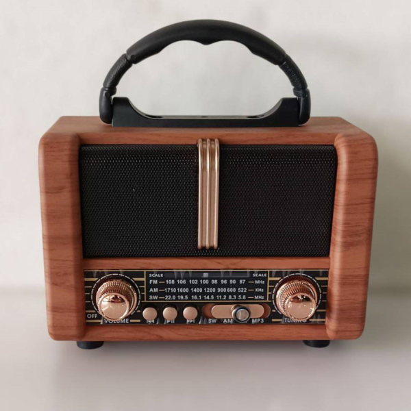 رادیو کلاسیک شارژی مدل 8107، رادیو طرح قدیمی با قابلیت های مدرن مثل بلوتوث / رادیو و پورت USB