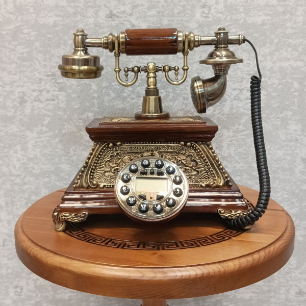 تلفن سلطنتی رومیزی آرنوس مدل 007، تلفن کلاسیک با شماره گیر به سبک تلفن های قدیمی، دارای قابلیت کالر آیدی (قابلیت نمایش و ذخیره شماره)