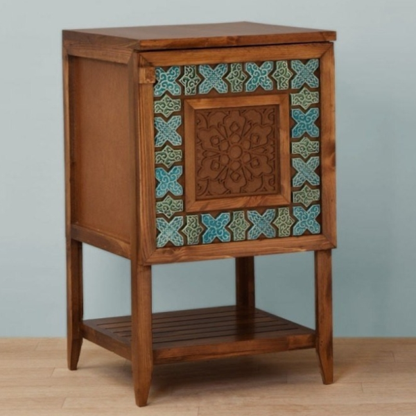 کمدچه پایه دار متوسط چلیپا مدل VT20020، کمدچه چوبی برای نگهداری اقلام مختلف و وسایل مورد نیاز، طراحی شده با متریال تمام چوب