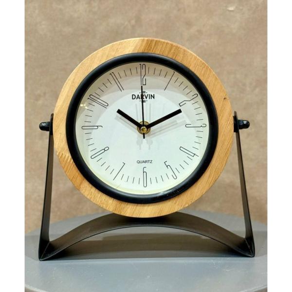 ساعت رومیزی مدرن داروین مدل 1014، ترکیبی چشم‌نواز از چوب و فلز | طراحی مینیمال و شیک برای میز کار و دکوراسیون امروزی