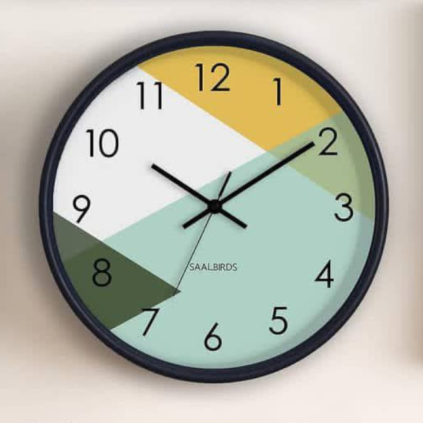 ساعت دیواری خلاقانه مدل 3، ساعت دیواری اقتصادی و خلاقانه سایز 32 سانت، دارای محافظ شیشه، موتور آرامگرد تایوانی با صفحه زیبا و خوانا، دارای تنوع طرح و رنگ
