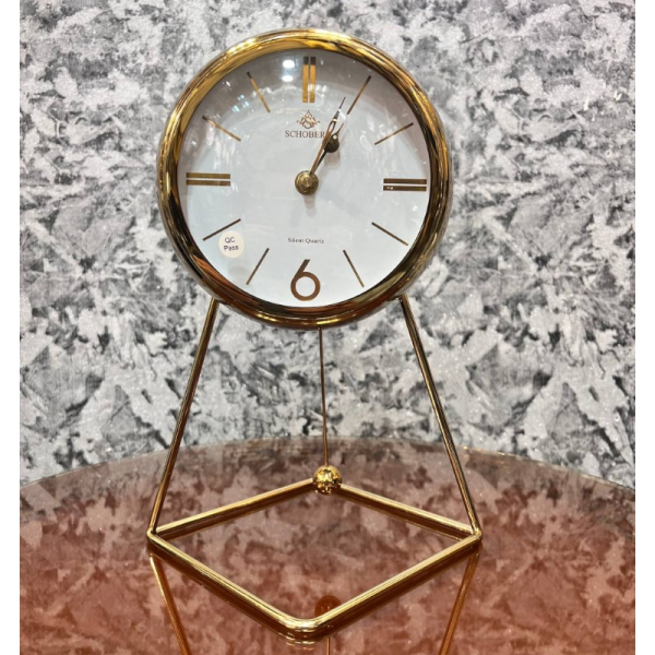 ساعت رومیزی شوبرت مدل 6104، ساعت رومیزی جدید و پایه دار از جنس فلز با موتور آرامگرد مناسب میز کار و میز کنسول، رنگ طلایی