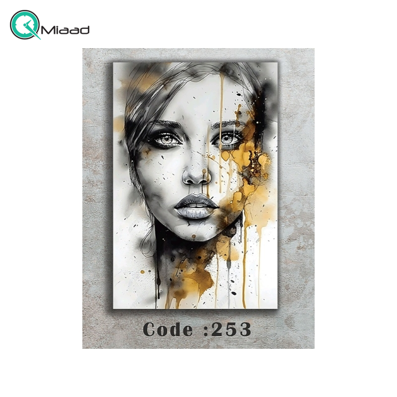 تابلو مدل 253 با طرح چهره دختر با رنگ طلایی