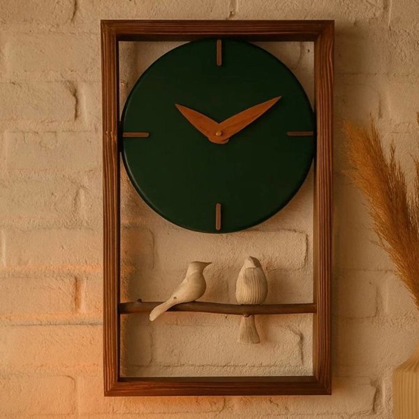 ساعت دیواری چوبی دست ساز مدل 154