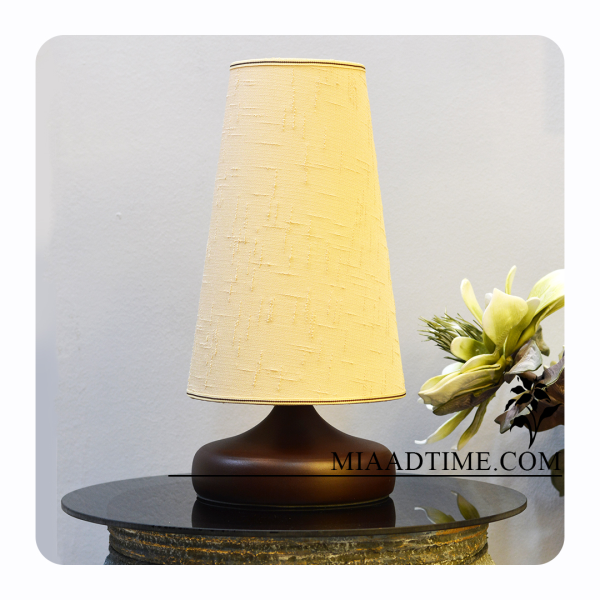 چراغ خواب رومیزی فلزی، آباژور از جنس فلز با رنگ ثابت سایز 40 ق